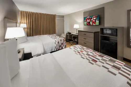 Red Roof Inn Dumfries - Quantico فنادق في Triangle
