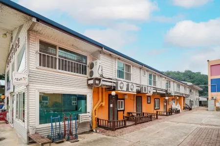 Sungbochon Youth Hostel - Hostel