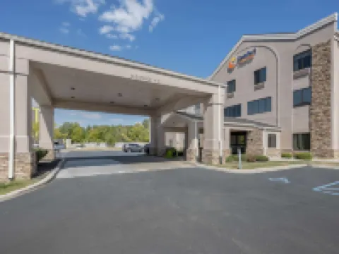 Comfort Suites West Indianapolis - Brownsburg Hotels in Brownsburg
