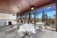 Commodore Regent Hotels in Launceston