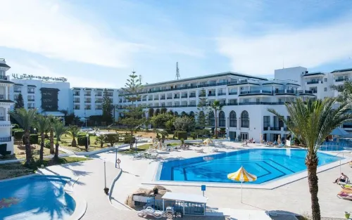 Riviera Hotel - Family Only Hotel di Akouda