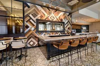 The Grove Hotel - bar