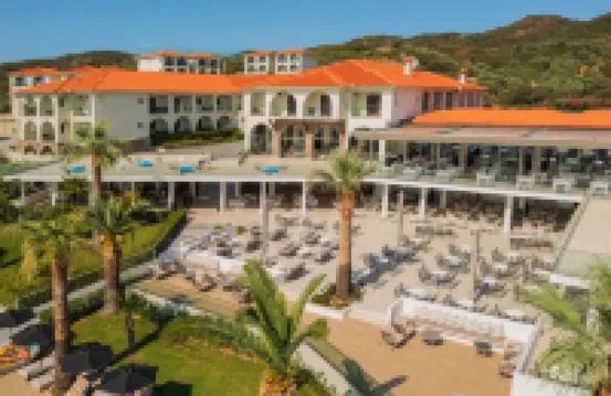 Akrathos Beach Hotel