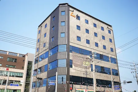 Jincheon Lou Hotel