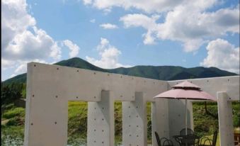 Gyeongju JJ Gallery Cafe Pension