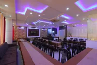 Hotel Sahibs Red Carpet