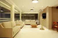 Hill Heights Hotels in Kolenchery