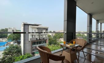 Zen Suites Gurgaon - Luxe Stays Collection