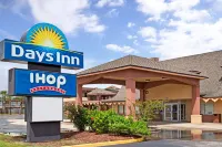 Days Inn by Wyndham St. Augustine I-95/Outlet Mall Hotels in St. Johns County
