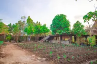 Villa Watu Emas 3 住宿飯店