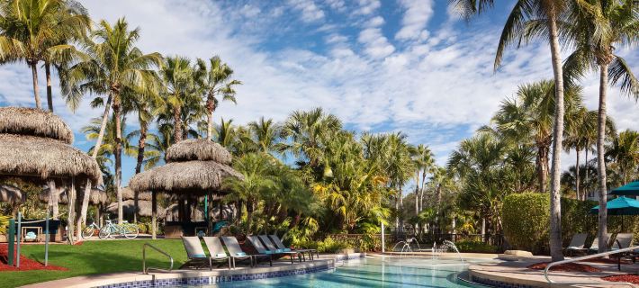 Hyatt Vacation Club at Coconut Cove Hotels in Lee County