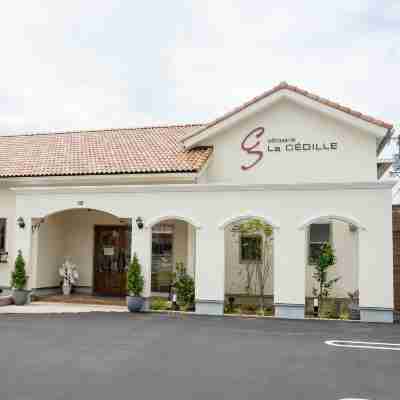 ホテルルートイン南四日市 Hotel Exterior