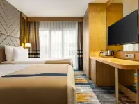 Days Inn by Wyndham Istanbul Bomonti Hotels near Bomontiada
