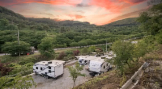 Cheonan Youseongnongwon Caravan