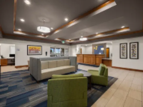 Holiday Inn Express & Suites LIMON I-70 (EX 359) by IHG Hoteles en Limón