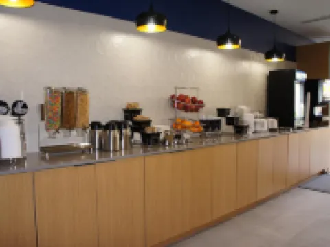 La Quinta Inn & Suites by Wyndham Katy Hotels in Katy