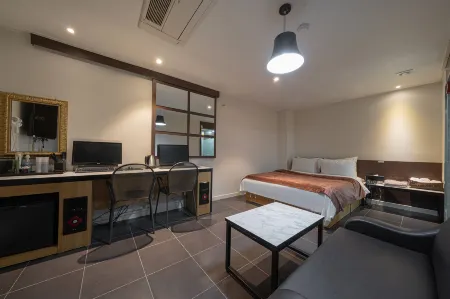 Indeogwon Valt Hotel