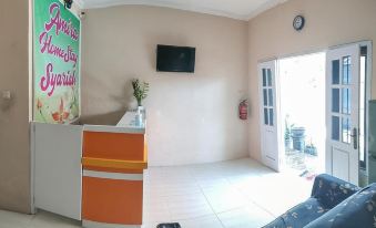 RedDoorz Syariah Near Lippo Plaza Sidoarjo
