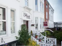 The Heidi Bed & Breakfast Hotels in Сауспорт