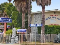 Surf City Inn & Suites