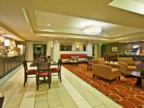 Holiday Inn Express & Suites SPRINGFIELD - DAYTON AREA by IHG Hotels in Springfield