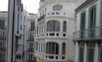 Apartamentos Debambu