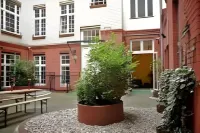 Erlanger Hof Hotel a 