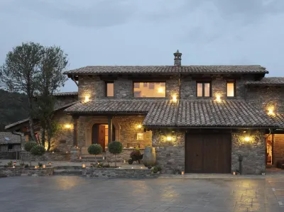 El Acebo de Casa Muria Hotel a 