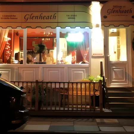 Glenheath Hotel