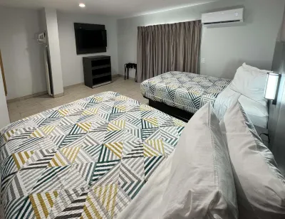 Studio 6 Englewood, FL Hotels in Grove City
