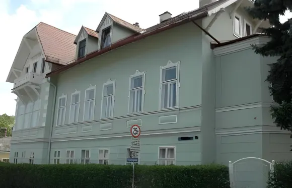 方佳薩萊薩公寓酒店