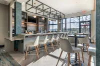 Cambria Hotel Lake Placid - Lakeside Resort - bar