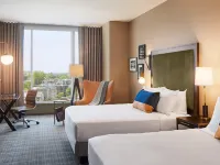 Hotel Zachary, Chicago, a Tribute Portfolio Hotel Hotels near Lakeview