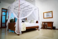 BV Residence Отели в г. Тангалла