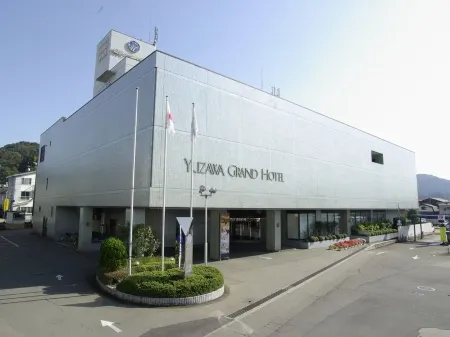 Yuzawa Grand Hotel Отели в г. Юдзава