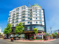 Khách sạn Hoàng Long Các khách sạn gần Thi House