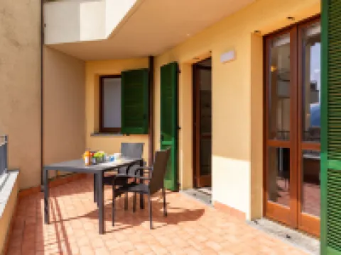 Re16 Regina Hotel a Gravedona ed Uniti