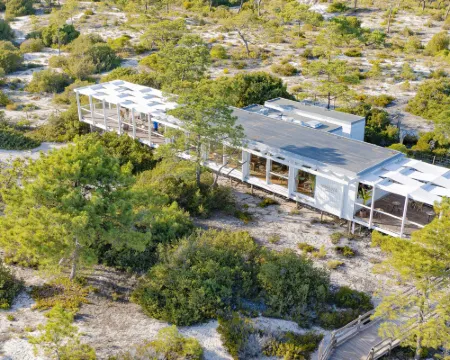 ペスターナ トロイア エコ リゾート & レジデンシズ カルヴァリャルのホテル