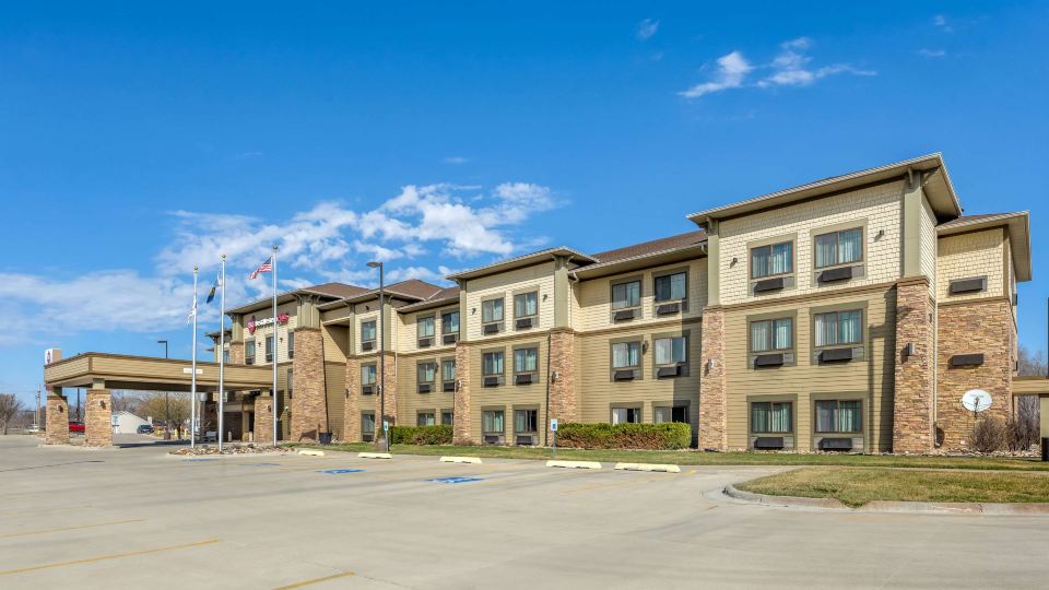 Best Western Plus Grand Island Inn Suites