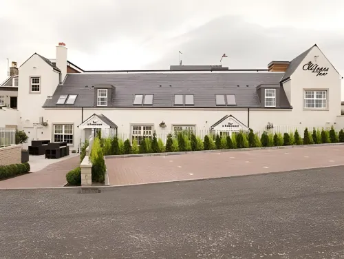 The Loans Inn Hotels in Kilmarnock