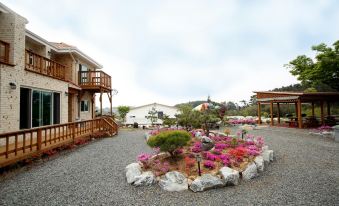 Taean Moon Pension