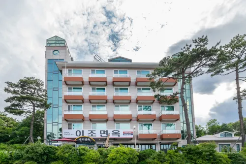 Sokcho Y2STAY Hotel (Y2STAY) - 汽車旅館