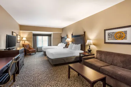 Best Western Plus Intercourse Village Inn  Suites