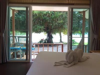 Bangbaobeach Resort Hotels in Bang Bao Bay