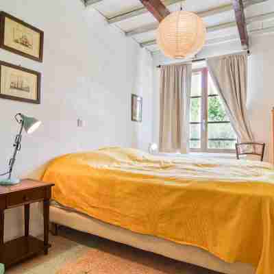 Maison de Village Les Ormeaux Rooms