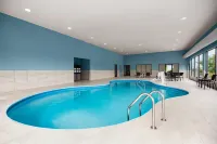 Holiday Inn Express MORGANTOWN by IHG - Pools