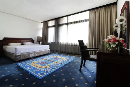 Istana Hotel Bandung RedPartner