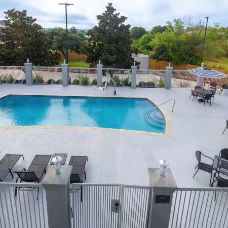 Hampton Inn & Suites Brenham