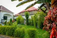 Esspasso Hotels near Muhabura Integrated Polytechnic College Garden