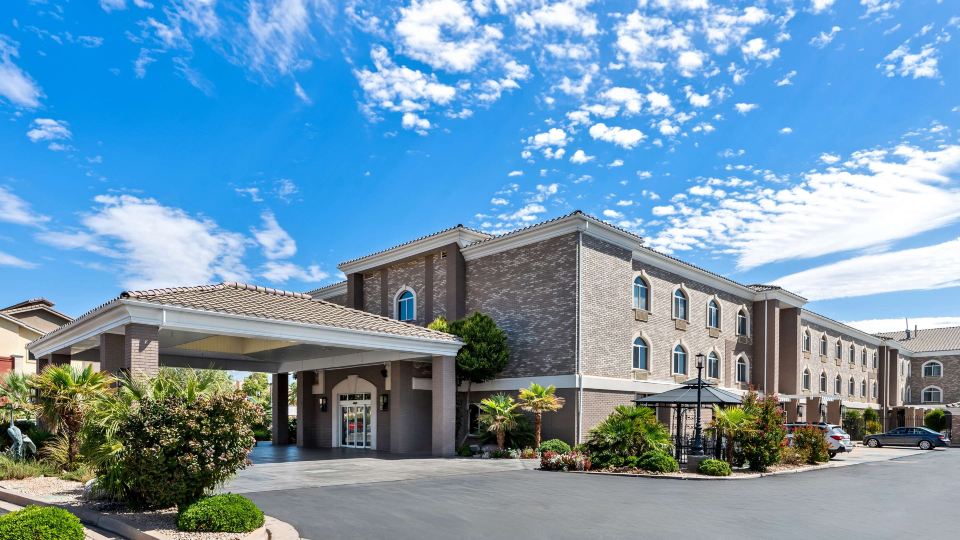 Best Western Plus Abbey Inn